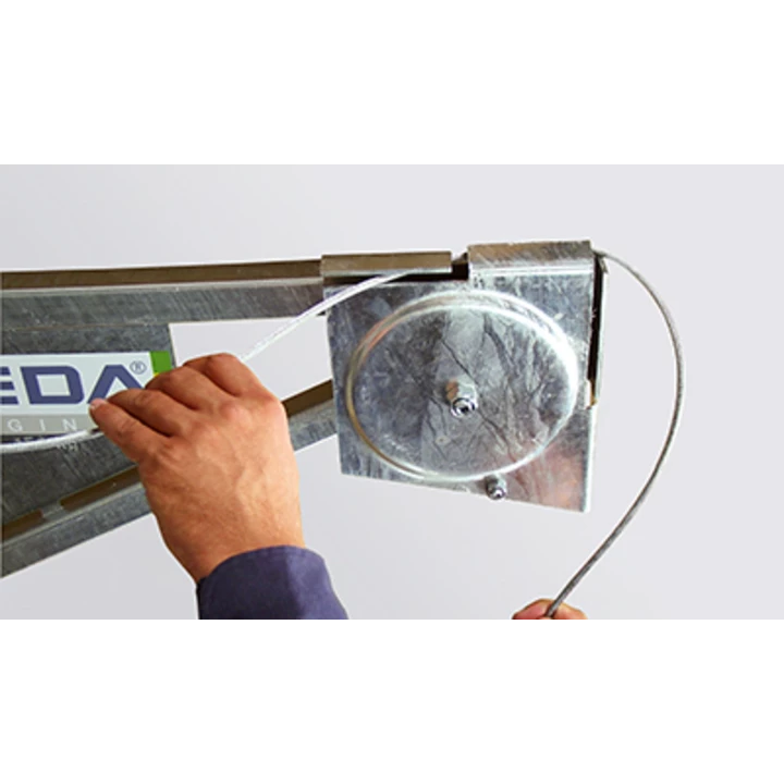 Potence orientable pour treuil GEDA