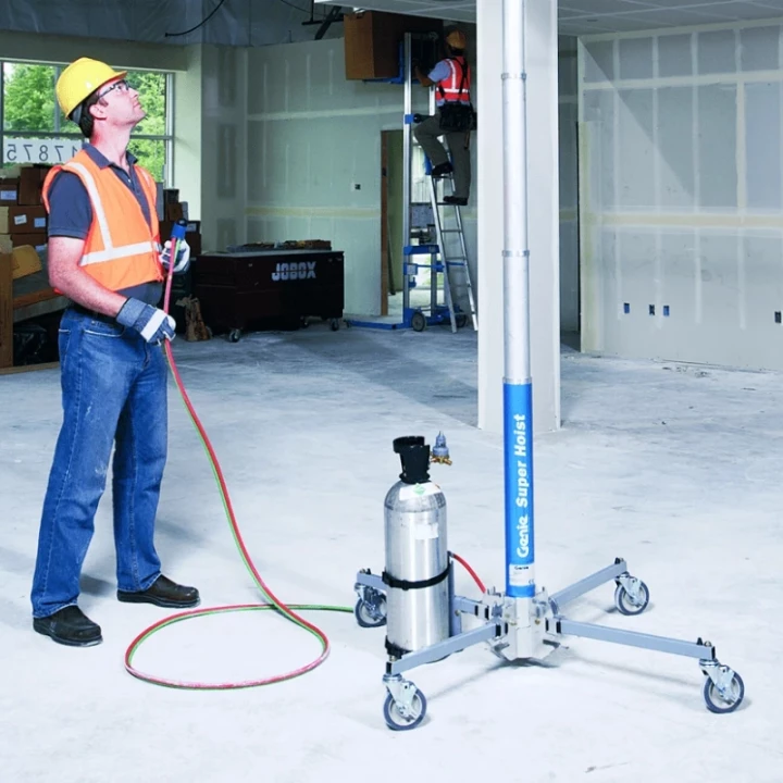 &Eacute;l&eacute;vateur de Charges Pneumatique 3,80 m - SUPER HOIST GH-3.8 - GENIE