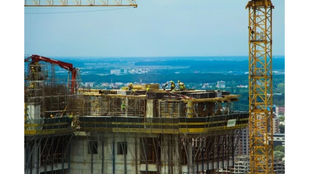 Autorisation de travail en hauteur : la r&eacute;glementation sur les habilitations France &Eacute;chafaudage